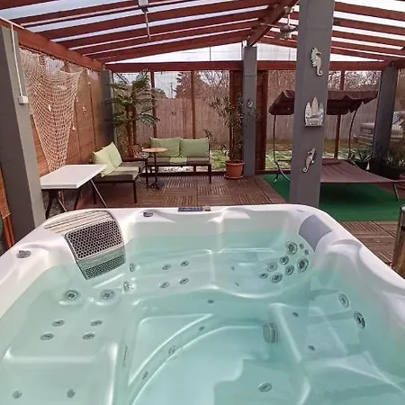 Corner Wellness 4* Püspökladány