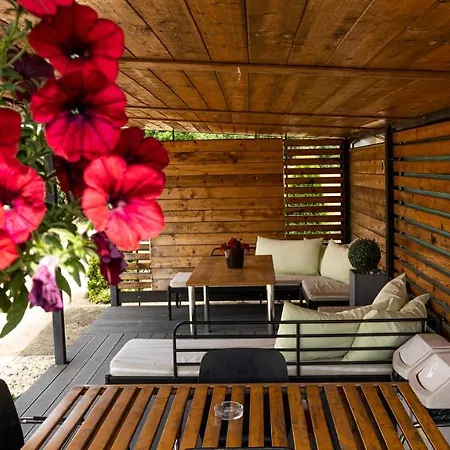 Corner Wellness 4*