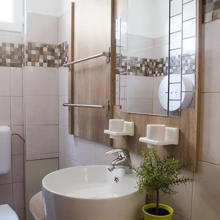 Corner Wellness 4* Püspökladány