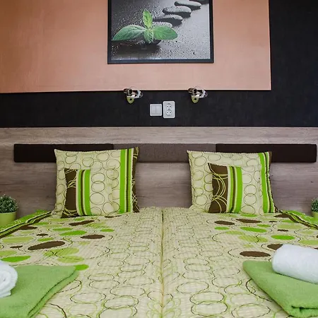 Pensionat Corner Wellness Püspökladány